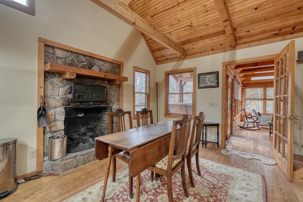 2479 Plum Orchard Road, Clayton GA 30525 - Photo
