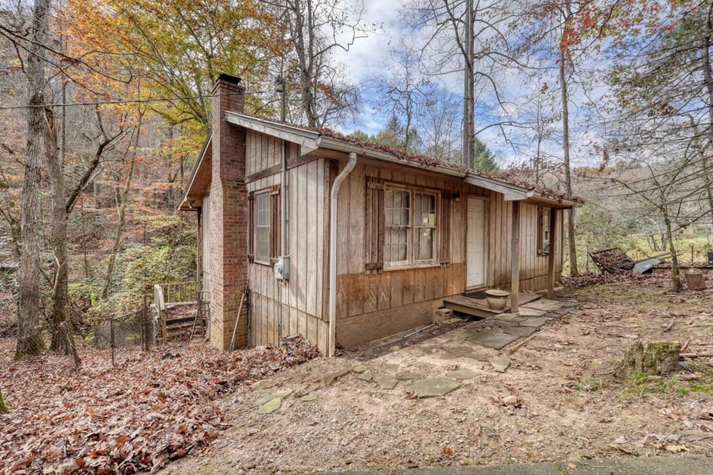 2479 Plum Orchard Road, Clayton GA 30525 - Photo