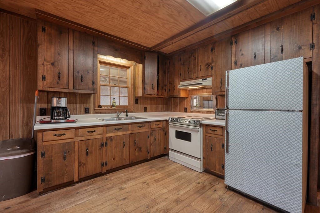 2479 Plum Orchard Road, Clayton GA 30525 - Photo
