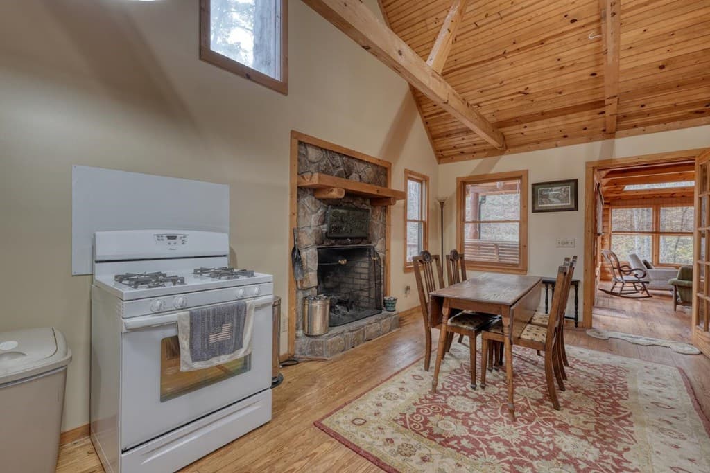 2479 Plum Orchard Road, Clayton GA 30525 - Photo