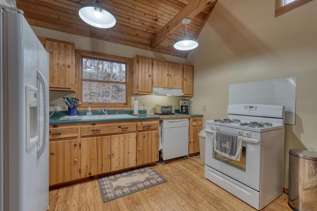 2479 Plum Orchard Road, Clayton GA 30525 - Photo