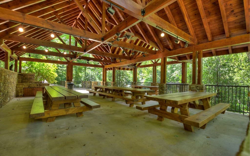 136 Whispering Ridge Court, Ellijay GA 30540 - Photo