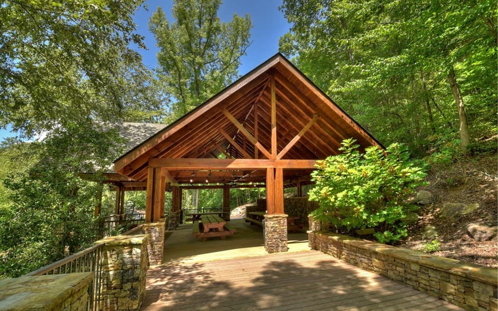 136 Whispering Ridge Court, Ellijay GA 30540 - Photo