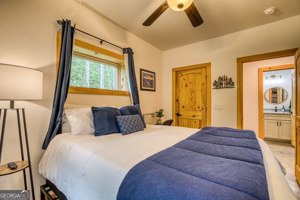 284 Lees Ride, Mccaysville GA 30555 - Photo