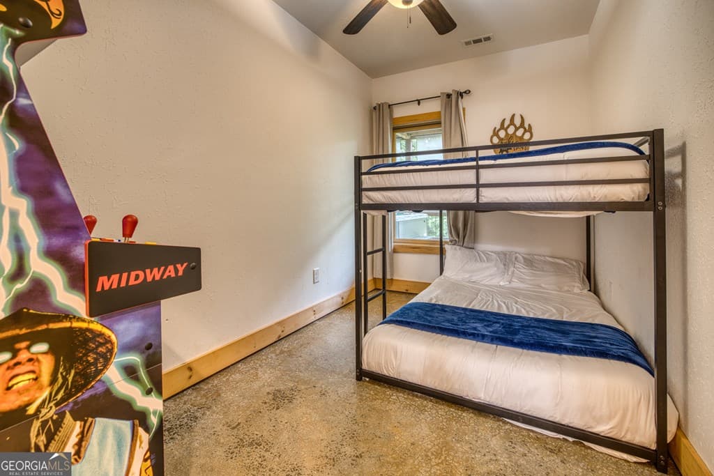 284 Lees Ride, Mccaysville GA 30555 - Photo