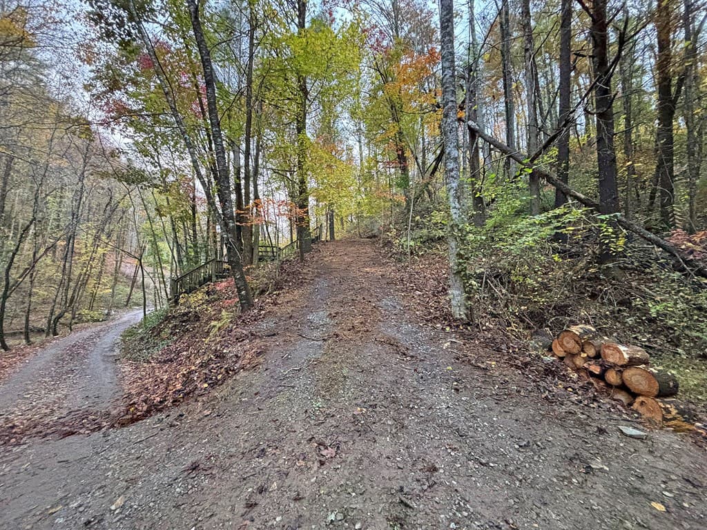 137 Faircloth Drive, Blue Ridge GA 30513 - Photo