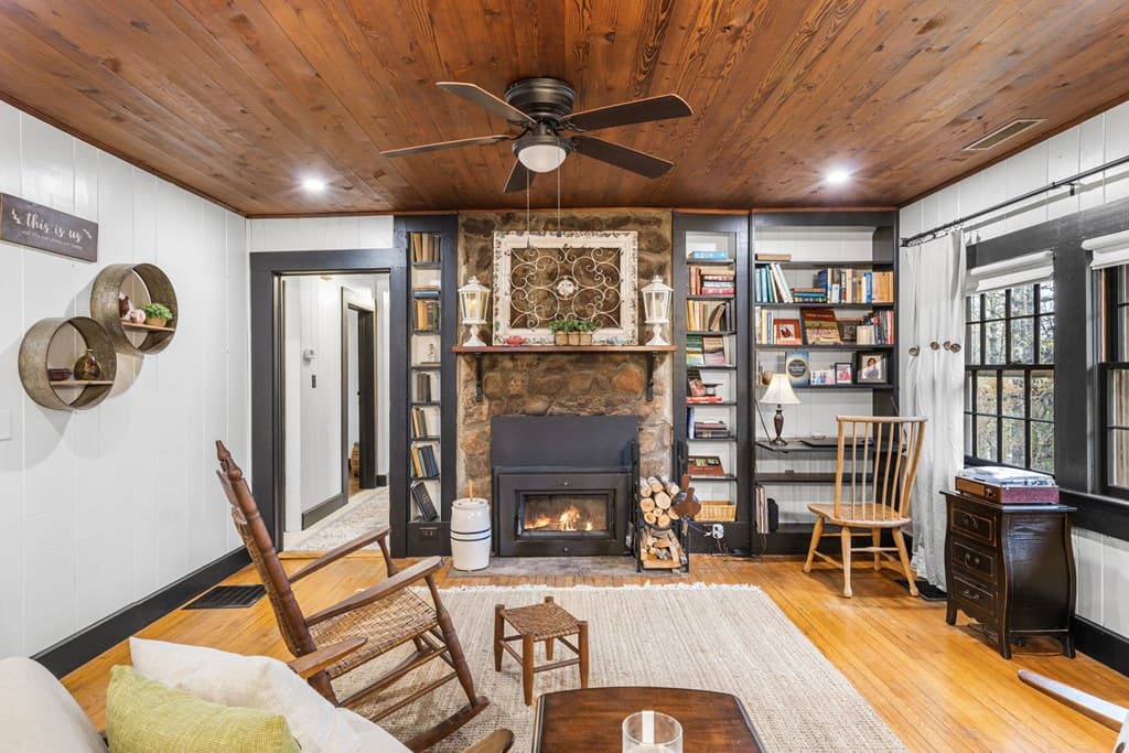 106 Settawig Road, Brasstown NC 28902 - Photo