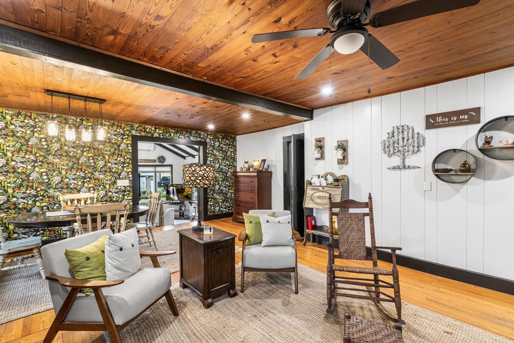 106 Settawig Road, Brasstown NC 28902 - Photo