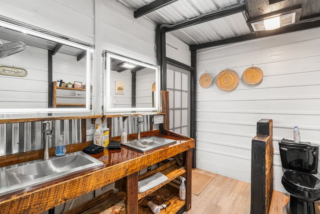 106 Settawig Road, Brasstown NC 28902 - Photo