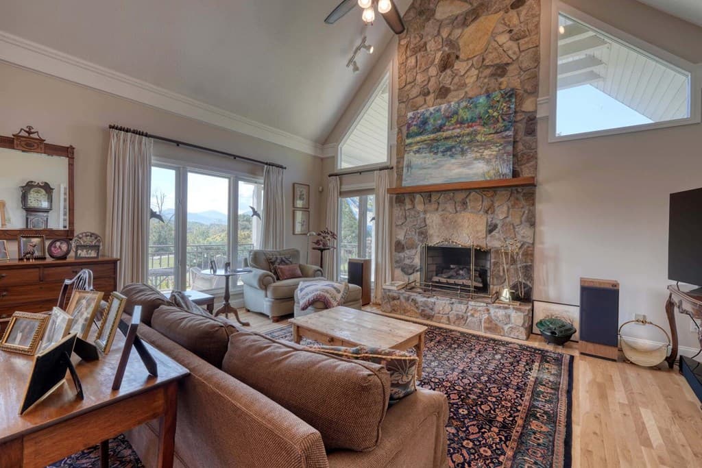 208 Rich Drive, Blairsville GA 30512 - Photo