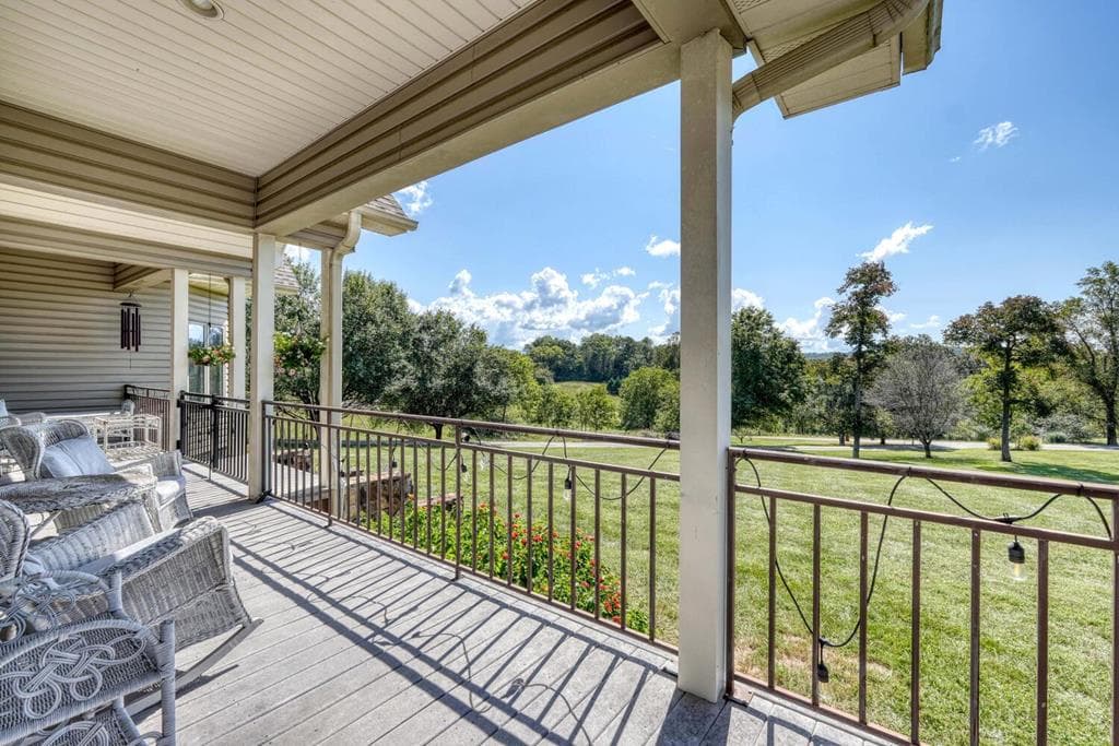 208 Rich Drive, Blairsville GA 30512 - Photo