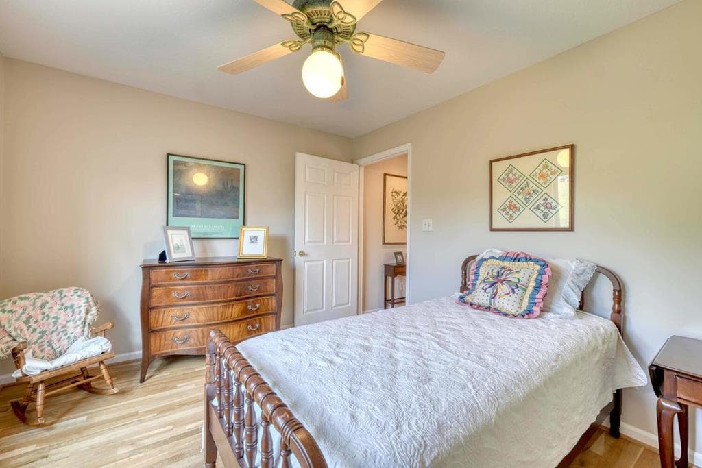 208 Rich Drive, Blairsville GA 30512 - Photo