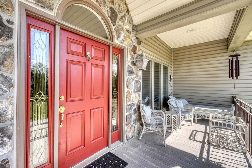 208 Rich Drive, Blairsville GA 30512 - Photo