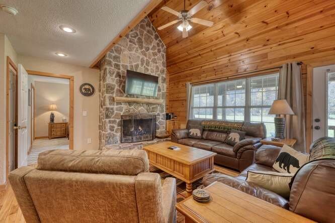 3558 River Front Lane, Hiawassee GA 30546 - Photo