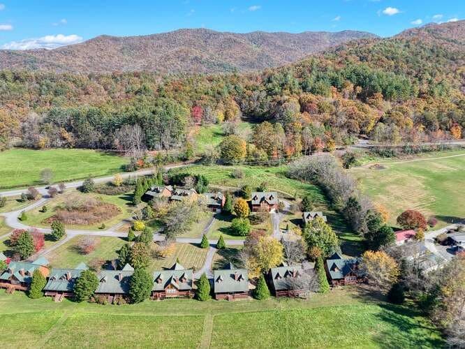 3558 River Front Lane, Hiawassee GA 30546 - Photo