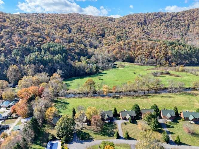 3558 River Front Lane, Hiawassee GA 30546 - Photo