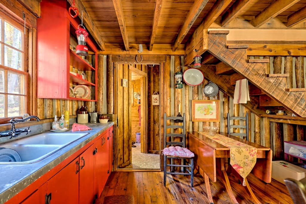1307 Clear Creek Road, Hayesville NC 28904 - Photo