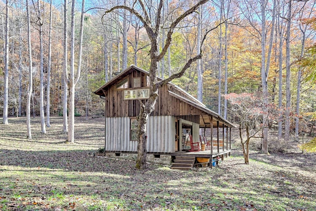 1307 Clear Creek Road, Hayesville NC 28904 - Photo