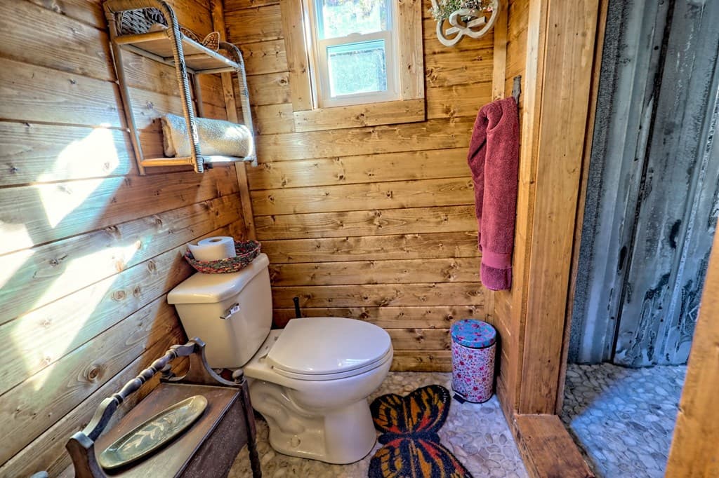 1307 Clear Creek Road, Hayesville NC 28904 - Photo