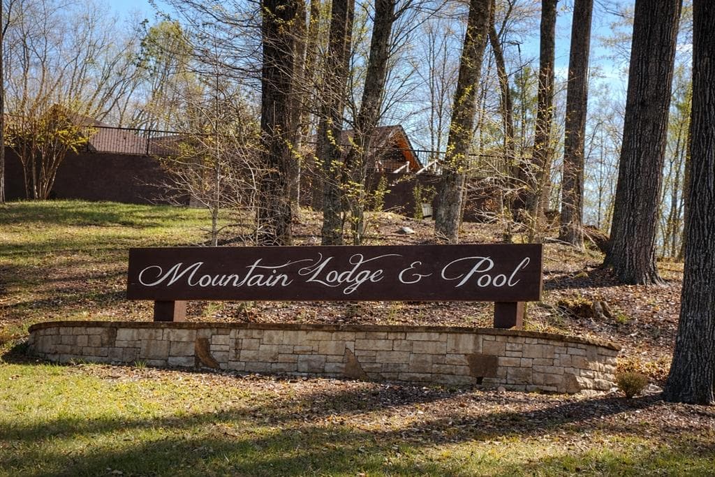 1286 Deyton Drive, Blairsville GA 30512 - Photo