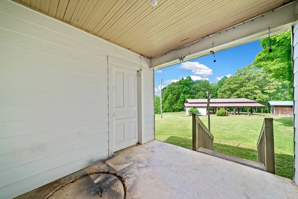 10442 Hwy 325, Blairsville GA 30512 - Photo