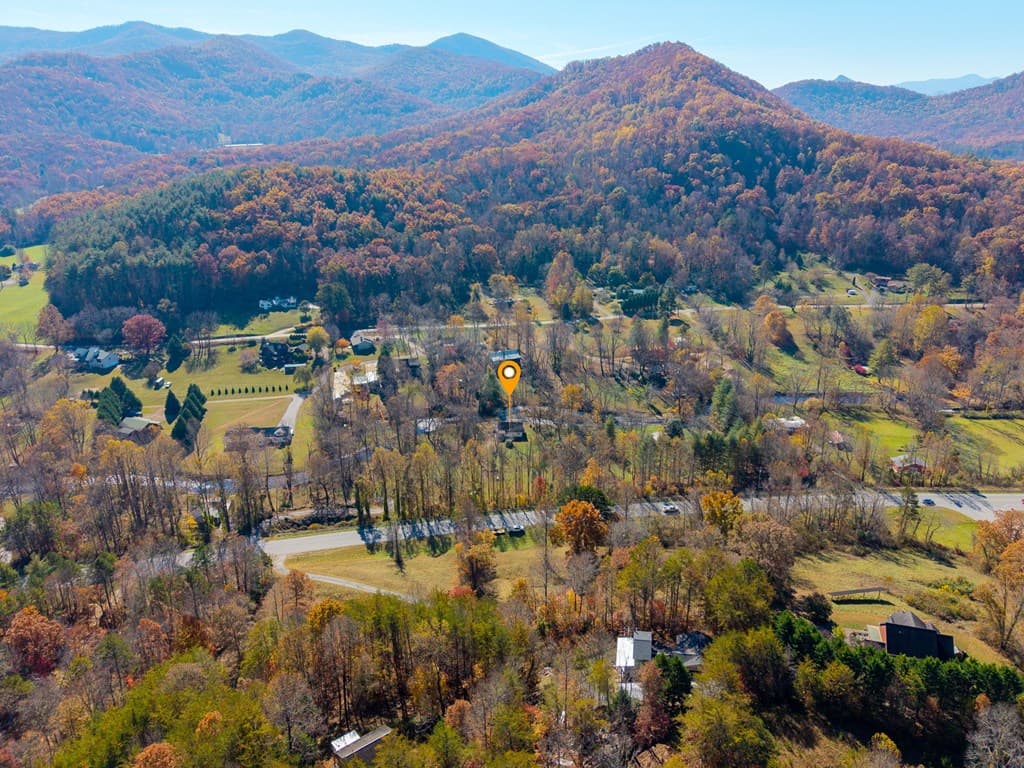 100 Tranquility Lane, Hayesville NC 28904 - Photo