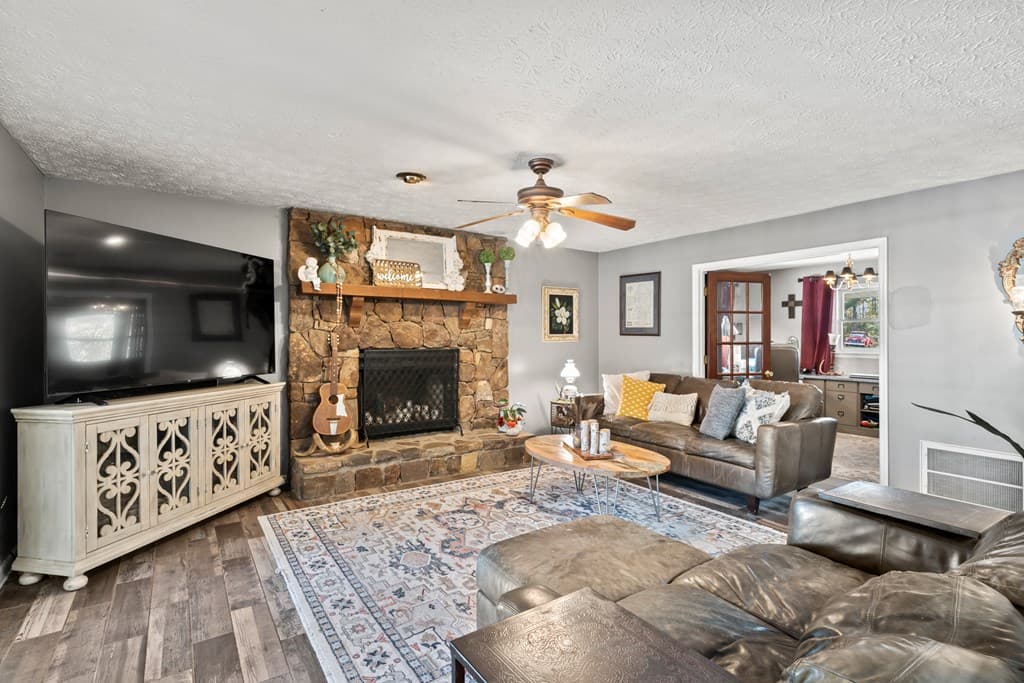 1062 Bethel Church Road, Silver Creek GA 30173 - Photo
