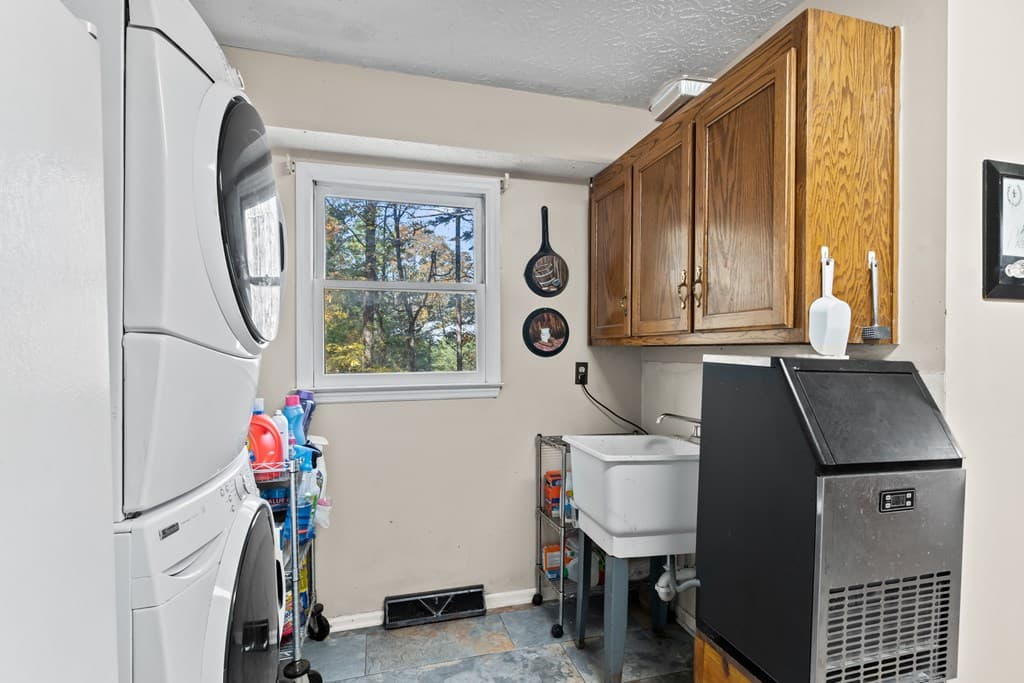 1062 Bethel Church Road, Silver Creek GA 30173 - Photo