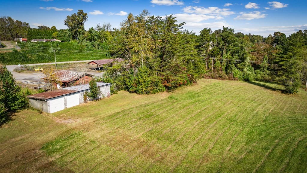 121 Orchard Boulevard, Blue Ridge GA 30513 - Photo