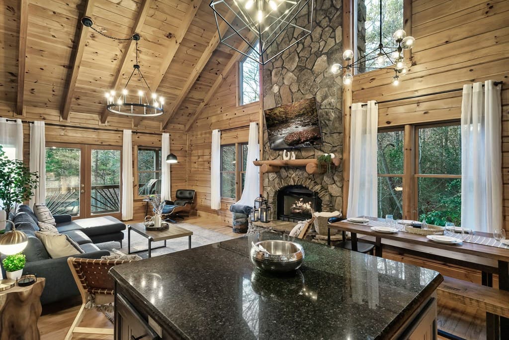 239 Ernest Alta Circle, Blue Ridge GA 30513 - Photo