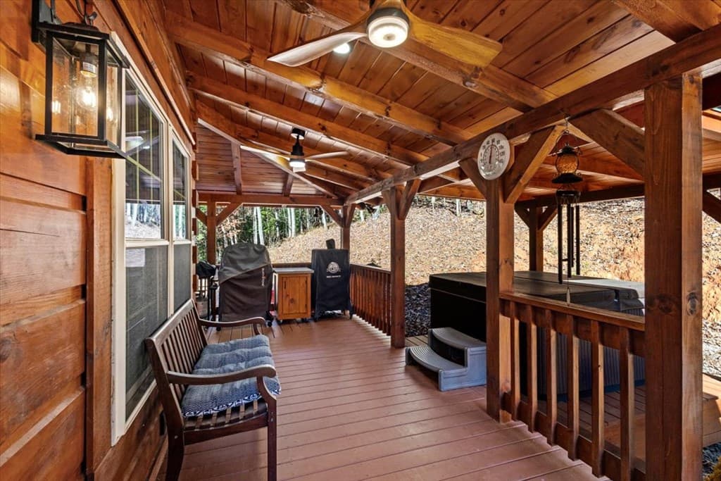 163 Cherokee Path, Blue Ridge GA 30513 - Photo
