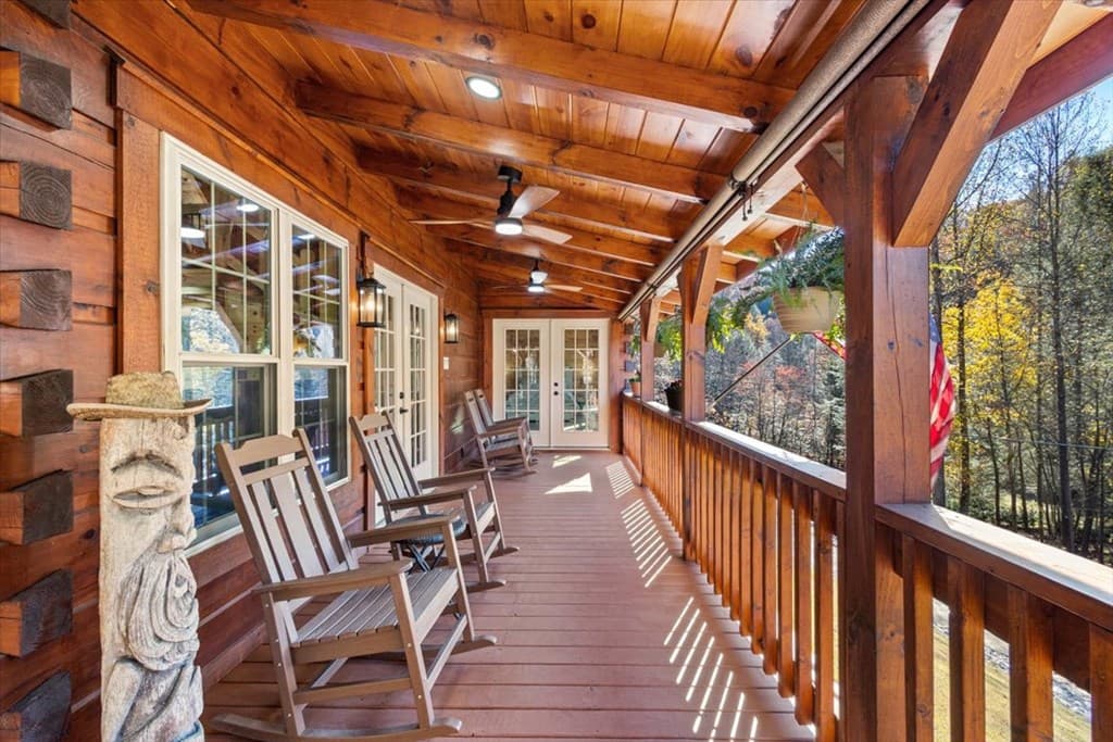163 Cherokee Path, Blue Ridge GA 30513 - Photo