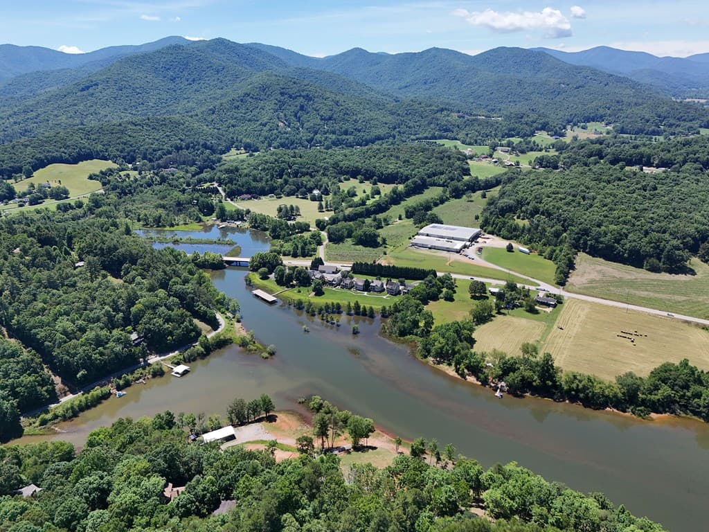 Lot 10 Bend Of The River Road, Hiawassee GA 30546 - Photo