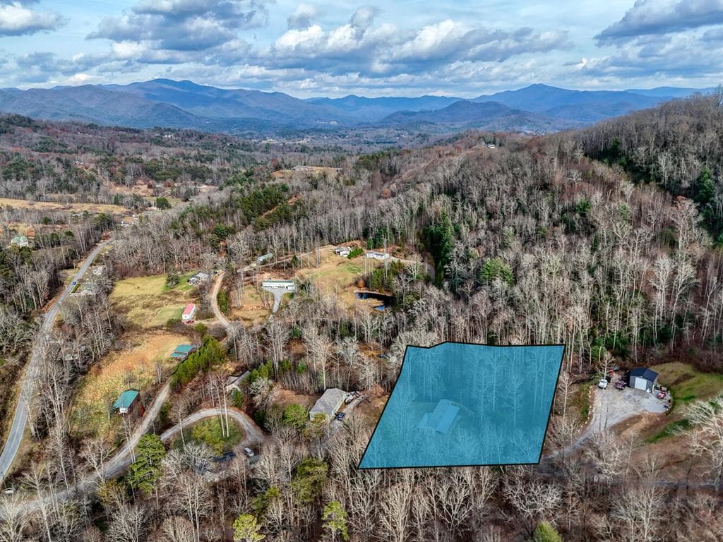 85 Wounded Knee Lane, Hayesville NC 28904 - Photo