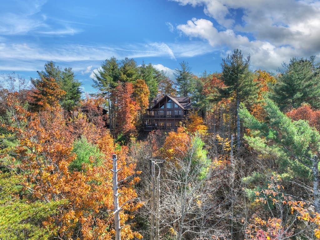 136 Oasis Drive, Blue Ridge GA 30513 - Photo