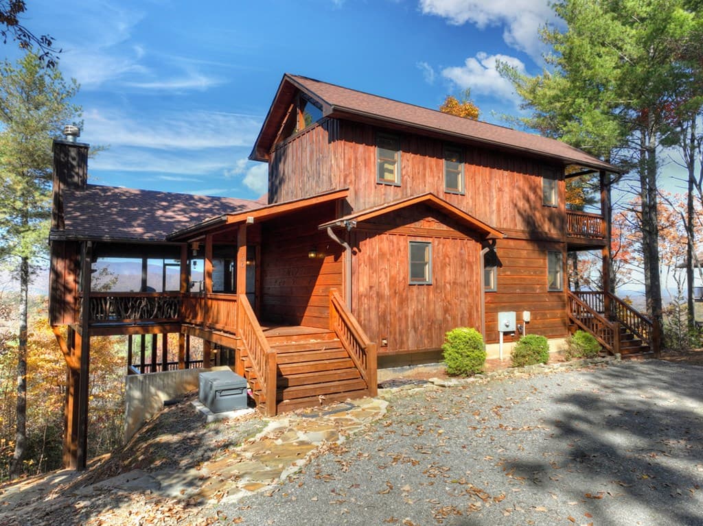 136 Oasis Drive, Blue Ridge GA 30513 - Photo