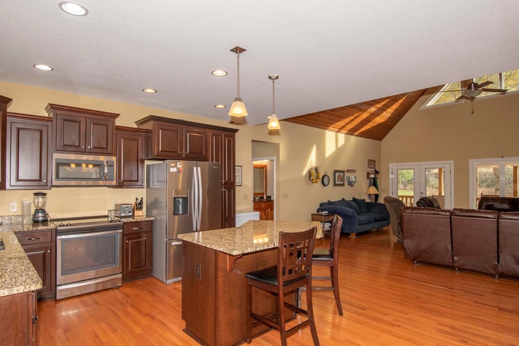11509 Hwy 64 E, Hayesville NC 28904 - Photo