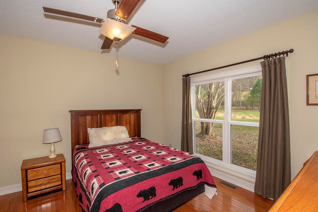 11509 Hwy 64 E, Hayesville NC 28904 - Photo