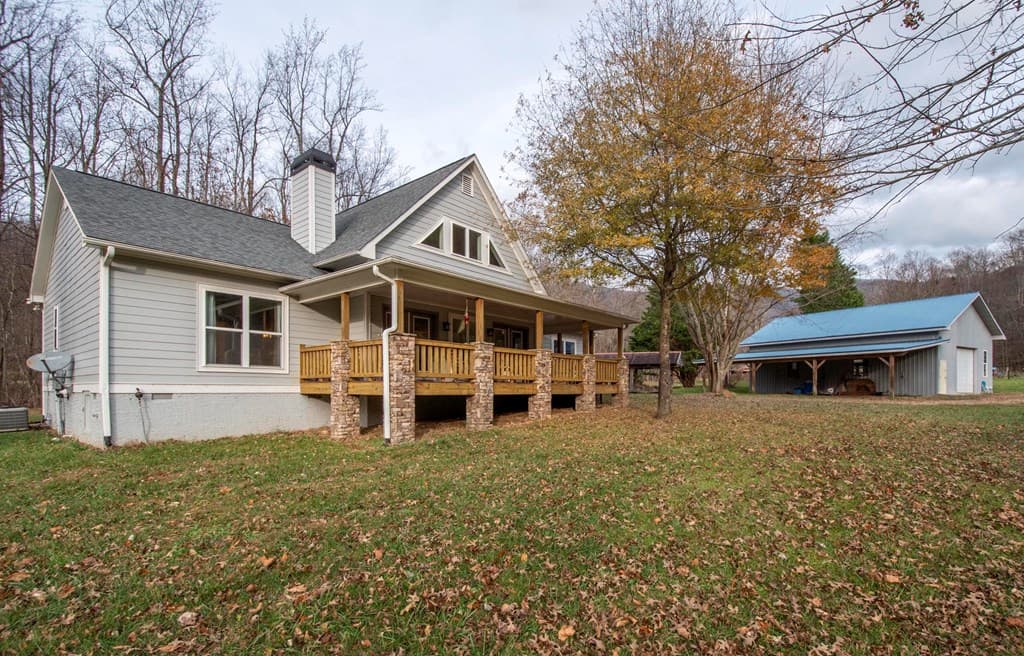 11509 Hwy 64 E, Hayesville NC 28904 - Photo