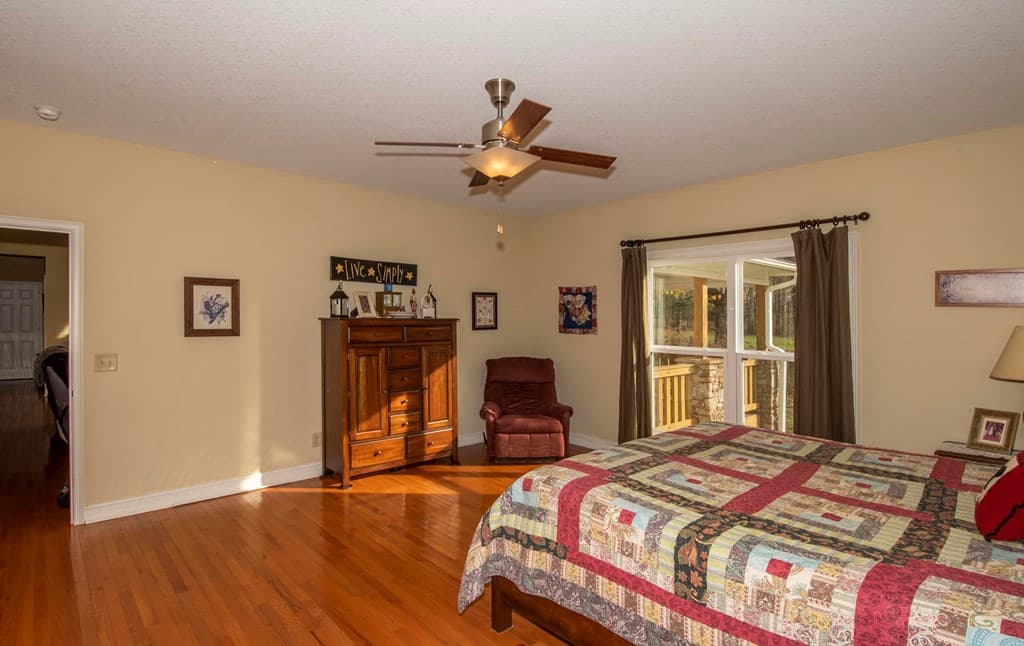 11509 Hwy 64 E, Hayesville NC 28904 - Photo