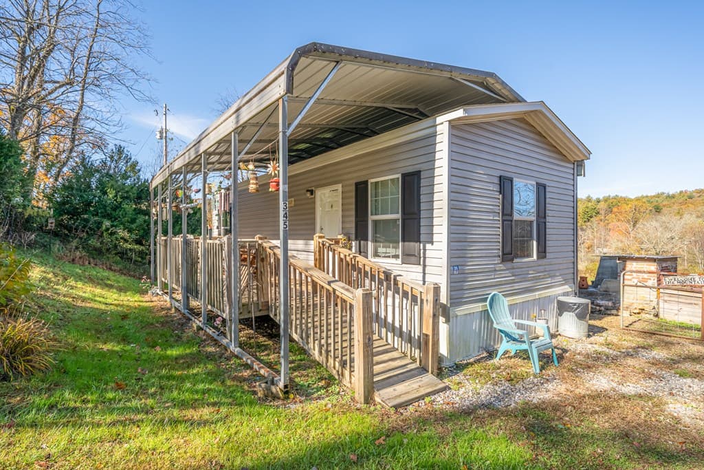 336 Old Skeenah Gap Road, Suches GA 30572 - Photo