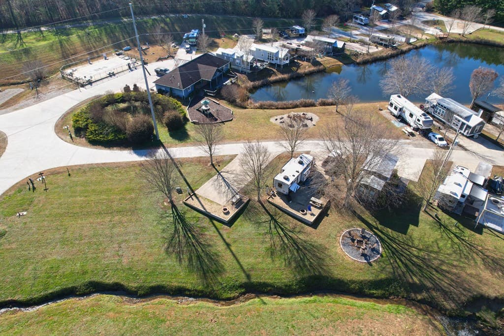 33 Mountain Meadows Circle, Morganton GA 30560 - Photo