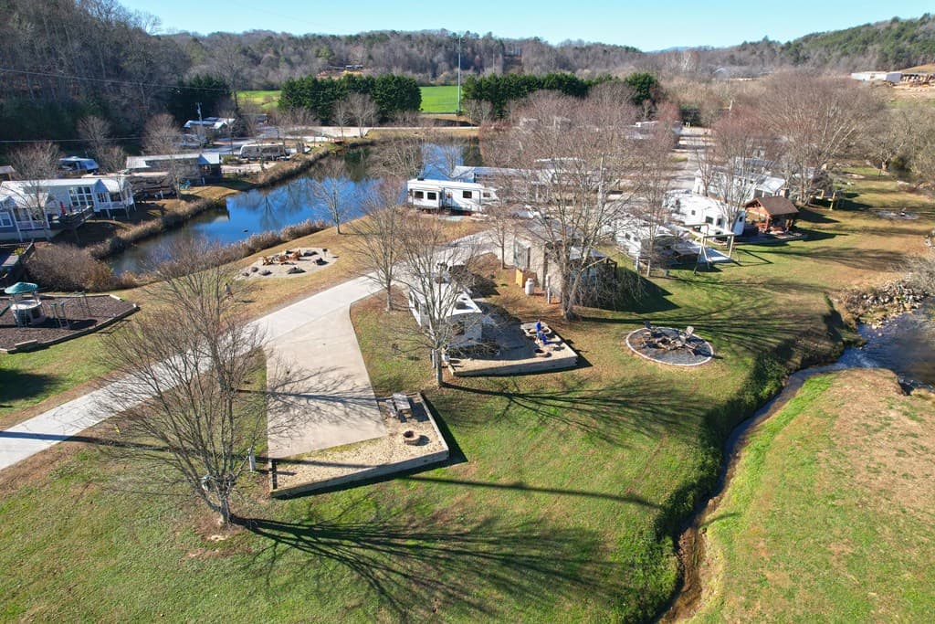 33 Mountain Meadows Circle, Morganton GA 30560 - Photo