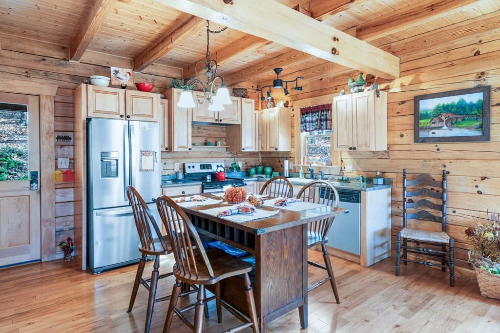 488 Smith Road, Brasstown NC 28902 - Photo