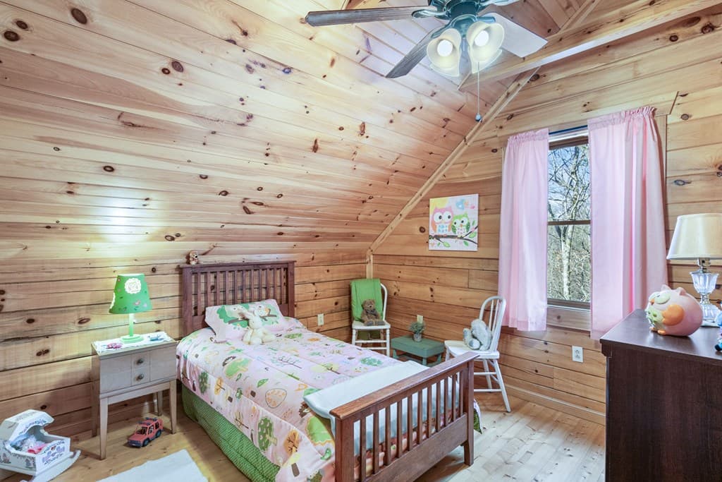 488 Smith Road, Brasstown NC 28902 - Photo