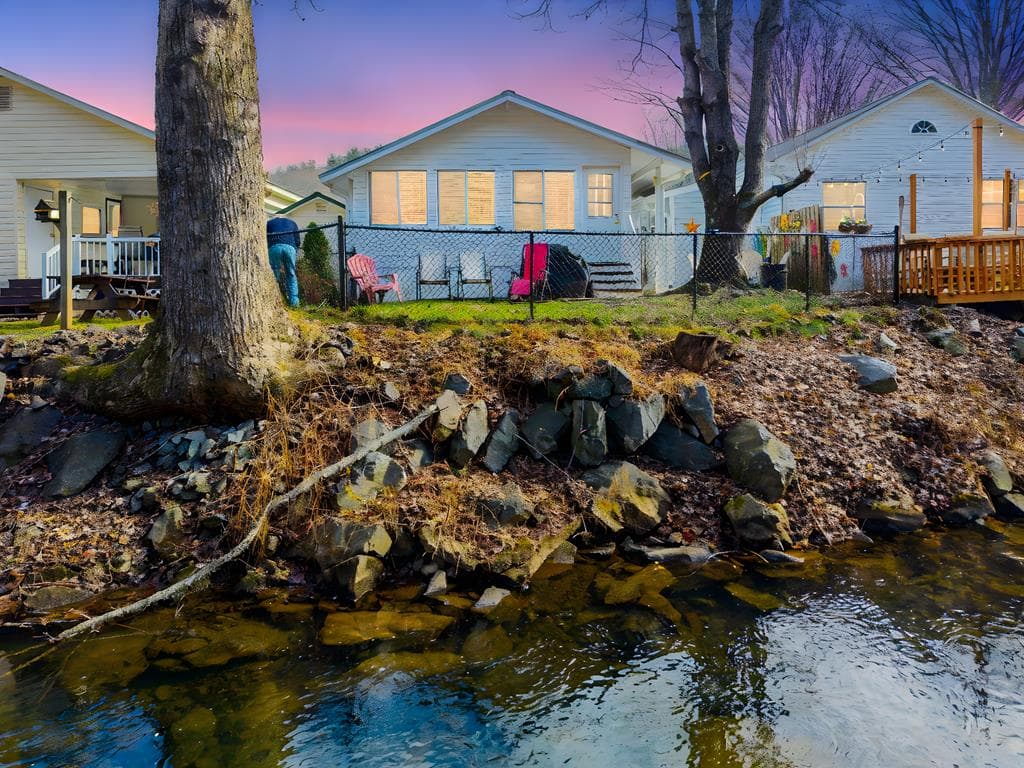 4117 Riverbank Run, Hiawassee GA 30546 - Primary photo