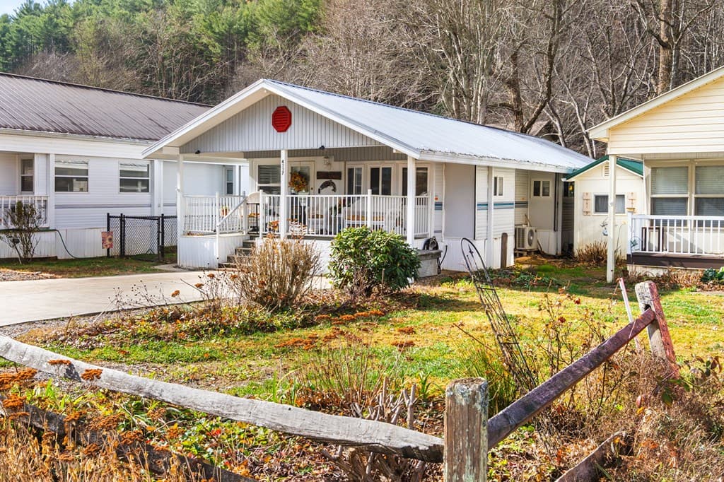 4117 Riverbank Run, Hiawassee GA 30546 - Photo