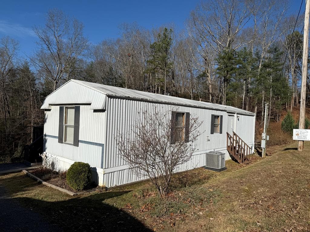 354 Ridgeview Circle, Morganton GA 30560 - Photo