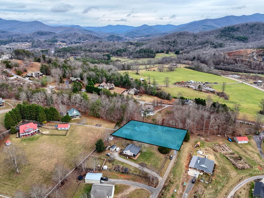 2276 Lovingood Rd., Hiawassee GA 30546 - Photo