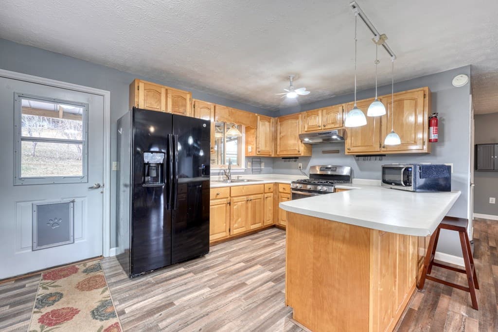 2276 Lovingood Rd., Hiawassee GA 30546 - Photo